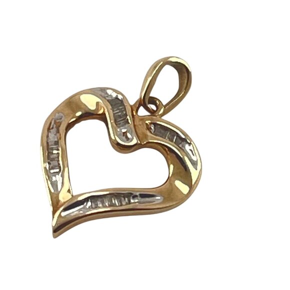 10K Yellow Gold & Diamond Heart Pendant Double-Sided Textured Design Valentines - Picture 8 of 9